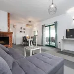 Lovely In With Kitchen